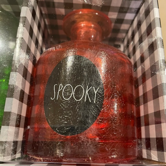 Rae Dunn Glass Potion Bottle Set of 3 TRICK OR TREAT, BOO, SPOOKY BRAND NEW! - Picture 5 of 5